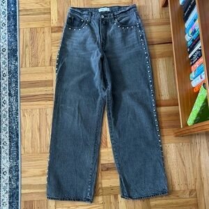 The Loose High Rise - Grey Studded